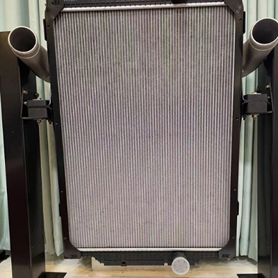 Radiador para refrigeración del motor