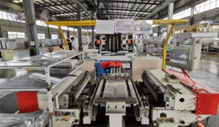 Máquina de montaje automática